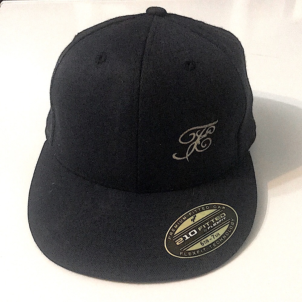 ⚜️”FLEXFIT” 210 FITTED PREMIUM BALL CAP⚜️